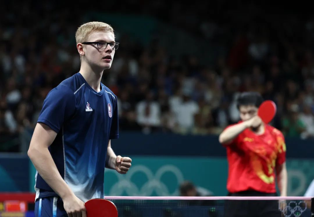 迅速而令人 迅速而令人